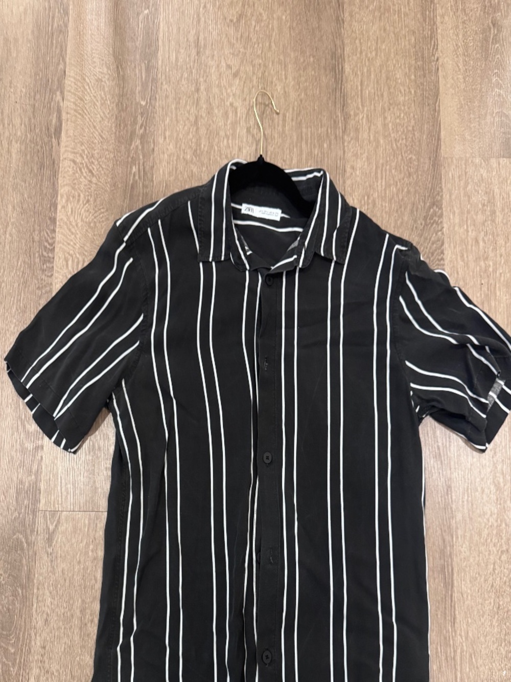 Zara Men’s Small Black White Striped Short Sleeve Button-Up Shirt